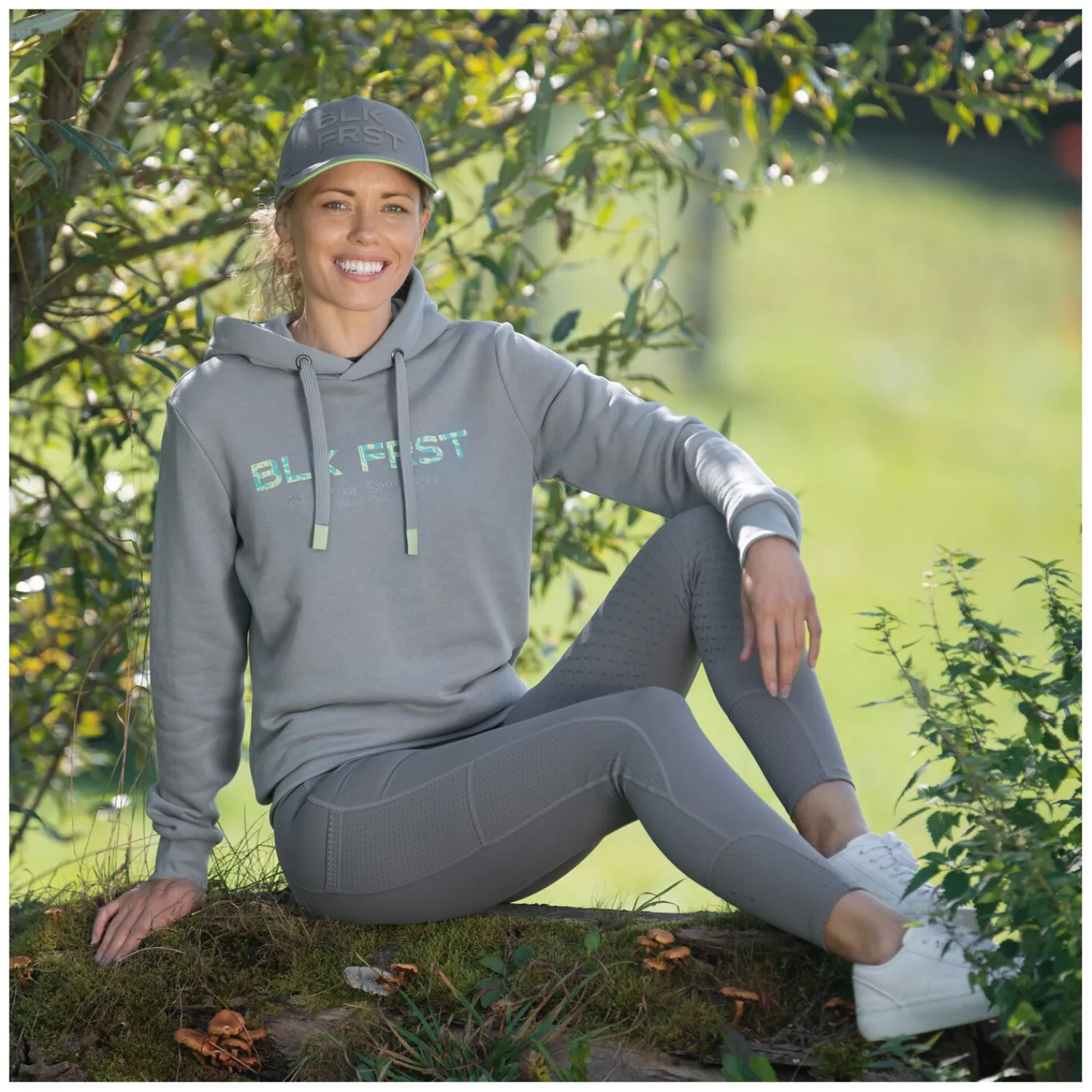 Damen black forest Pullover & Hoodies<weathoodie