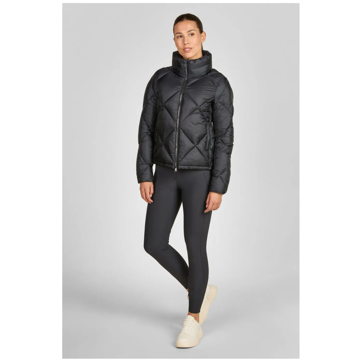 Damen ESKADRON Heritage Reitjacken<Steppjacke in Glanzoptik