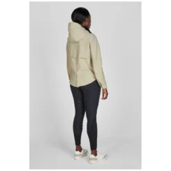 Damen PIKEUR Reitjacken<Athleisure Softshelljacke mit Kapuze